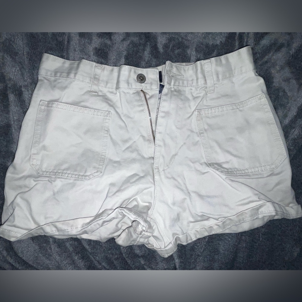 Gap Women’s Khaki Shorts